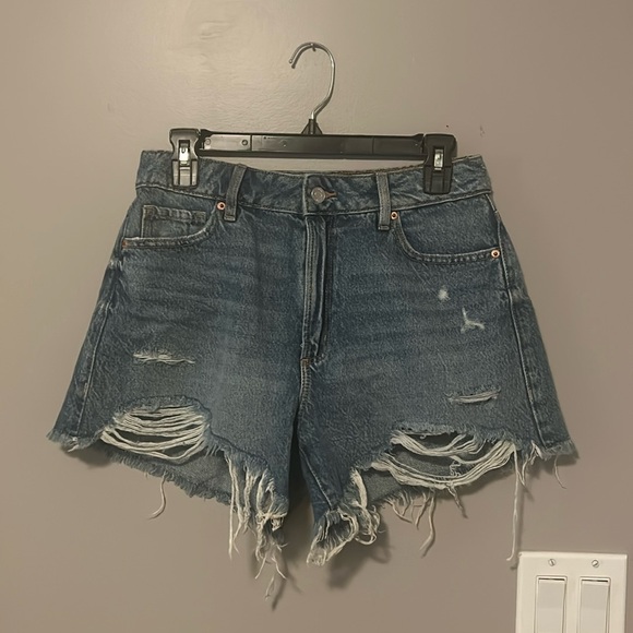 Dynamite Claudia Mom Shorts Size 4 - Picture 1 of 5